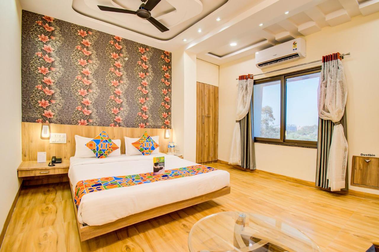 Fabhotel Prime Om Epic Vijay Nagar Индаур Экстерьер фото