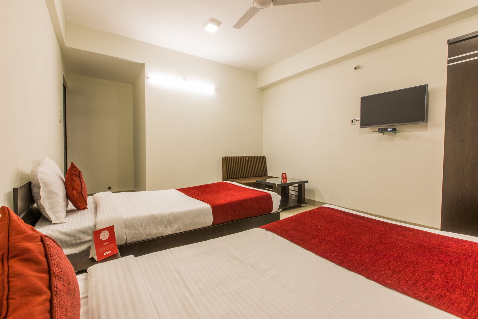 Fabhotel Prime Om Epic Vijay Nagar Индаур Экстерьер фото